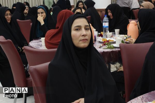 مراسم بزرگداشت روز معلم در تالار معلم ناحیه یک مشهد