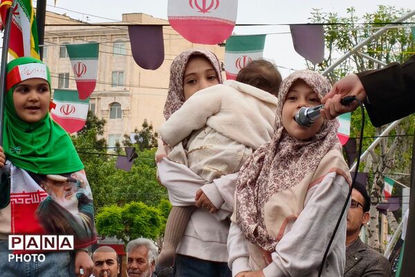 همایش مادر و دختری جان فدا در بهارستان دو