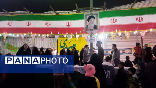 گذری بر موکب های پذیرایی مهدیه در شب میلاد حضرت مهدی (ع)