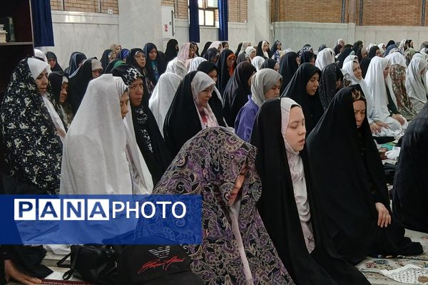 نماز عید قربان، تجلی بندگی خدا