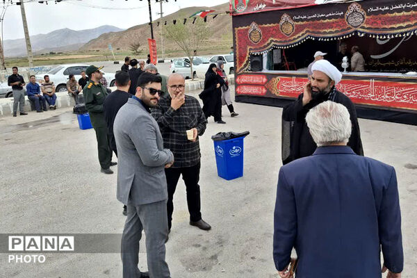 موکب بین‌راهی «رهبر شهیدم» در جاجرم 