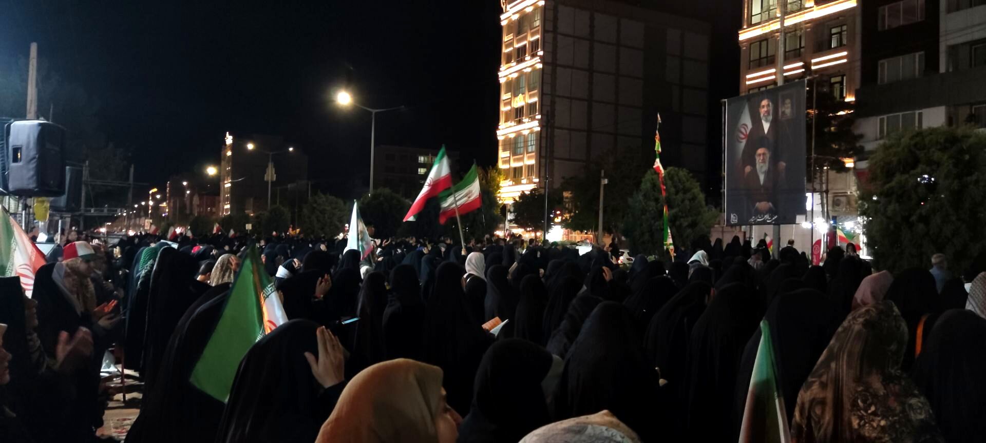 دل‌های عاشق در حسینیه فضل نیشابور به انتظار موعود
