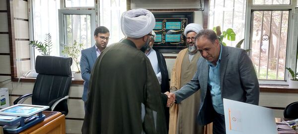 تقدیر از امام جماعت‌های مدارس باخرز