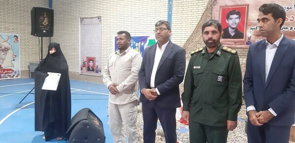 به صدا درآمدن زنگ استکبار ستیزی در مدارس میناب
