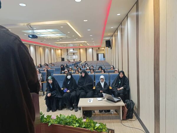 انتخابات هیات رئیسه مجمع دانش‌آموزی استان قم