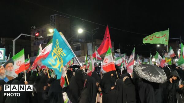 شب سی و دوم خروش، رستاخیزی از ایمان
