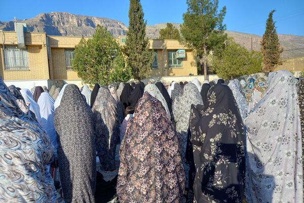 نماز عید فطر ۱۴۰۴ در روستای ظفرآباد شیراز اقامه شد