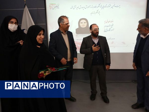 آیین تکریم و تجلیل از پژوهشگران برتر ناحیه۶