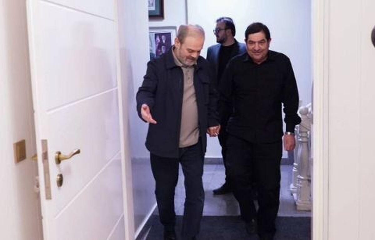 مخبر به دفتر حزب‌الله لبنان در تهران رفت