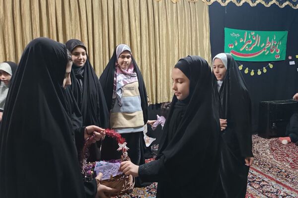 مدارس ورامین در سالروز ولادت حضرت زهرا(س) غرق در شور و جشن 