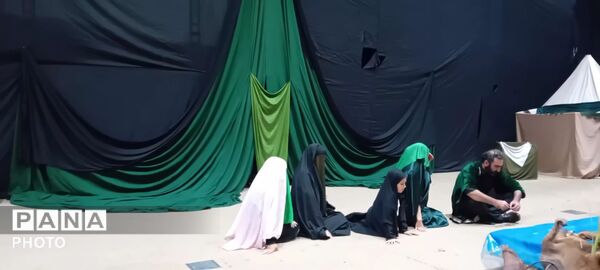 اجرای نمایش مذهبی ردای سرخ خورشید در هشتگرد