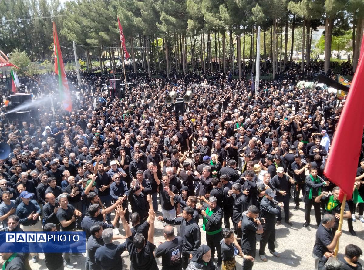 عزاداری عاشورای حسینی در میدان قتلگاه بیرجند 