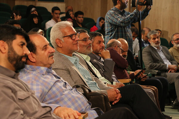 مراسم اختتامیه و تقدیر از برگزیدگان رویداد «کتاب سفید» - 1