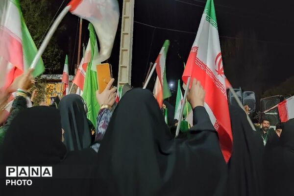 مردم شهر بار همچنان در خیابان هستند-۱