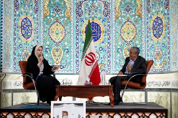 مراسم گرامیداشت مقام معلم در شهرستان بم