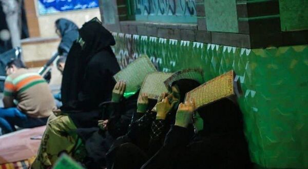 سومین شب قدر با حضور گسترده مردم در کانون شهید سبحانی کرج