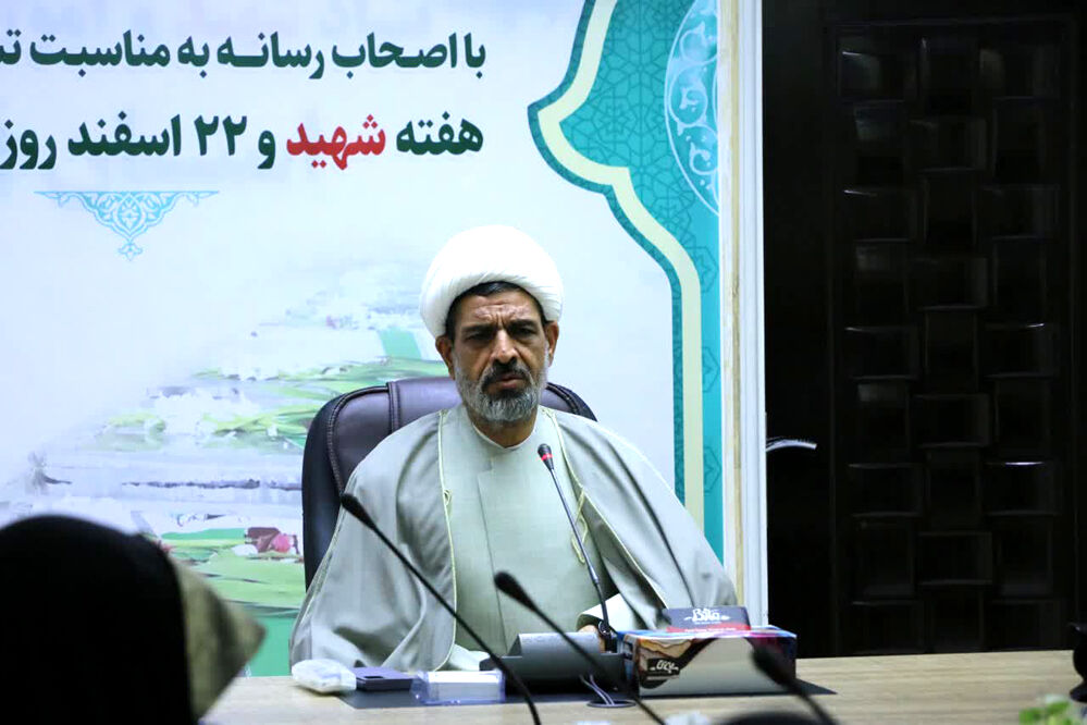 12 مدرسه شاهد در استان قم روز 22 اسفند را گرامی می‌دارند