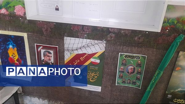 گرامیداشت هفته دفاع مقدس در دبیرستان فیاض