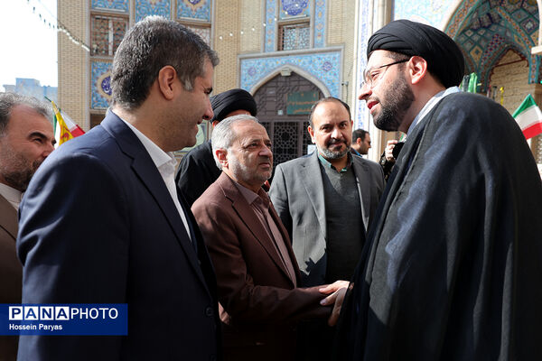 حضور وزیر آموزش و پرورش در جمع دانش‌آموزان معتکف