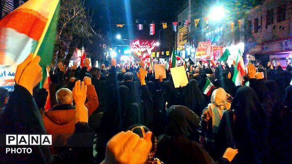 خروش مردمان انقلابی شهرستان ملایر به یاد رهبر شهید جمهوری اسلامی