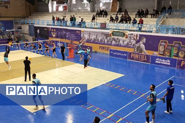 شکست سایپا ورامین برابر شهرداری ارومیه در دیداری حساس از لیگ برتر والیبال