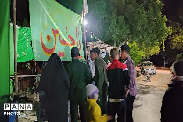 خدمت رسانی موکب حسینیه شهدای شهر بار نیشابور در اجتماعات شبانه