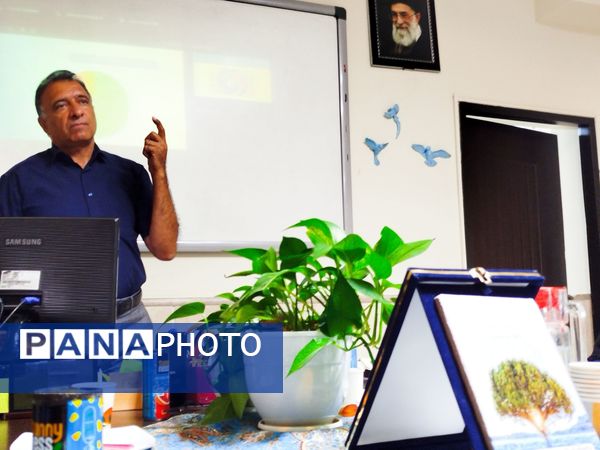 بحران آب مشهد زیر ذره‌بین رسانه‌ها و کارشناسان در فرهنگسرای محیط زیست