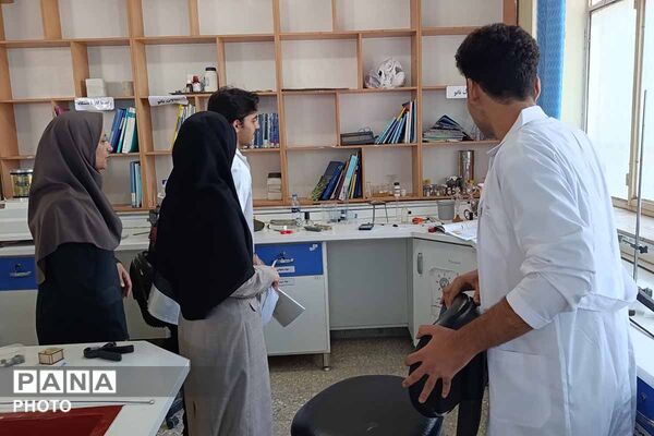 رقابت دانش‌آموزان خراسان شمالی در مرحله استانی مسابقات پژوهش‌سراها