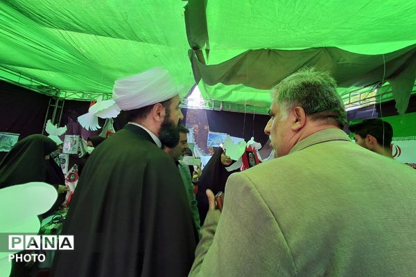 برپایی غرفه فرهنگی، هنری، مشاوره و سلامت 