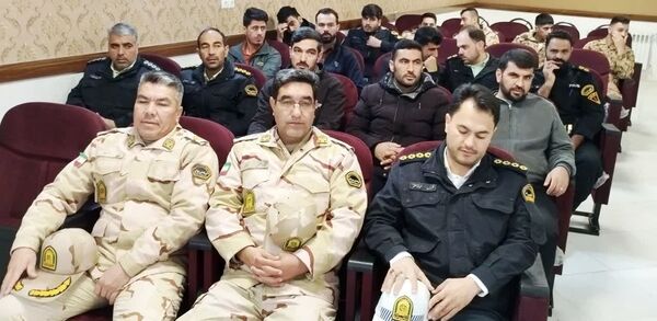  محفل نورانی انس با قرآن کریم در آموزش و پرورش کلات 