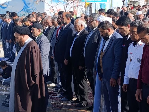 شکوه بندگی در قاب پانا 