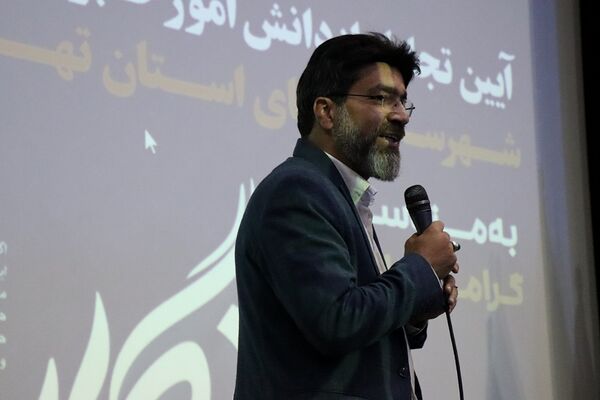 آیین تجلیل از دختران دانش‌آموز خبرنگار منتخب پانا شهرستان‌های استان تهران