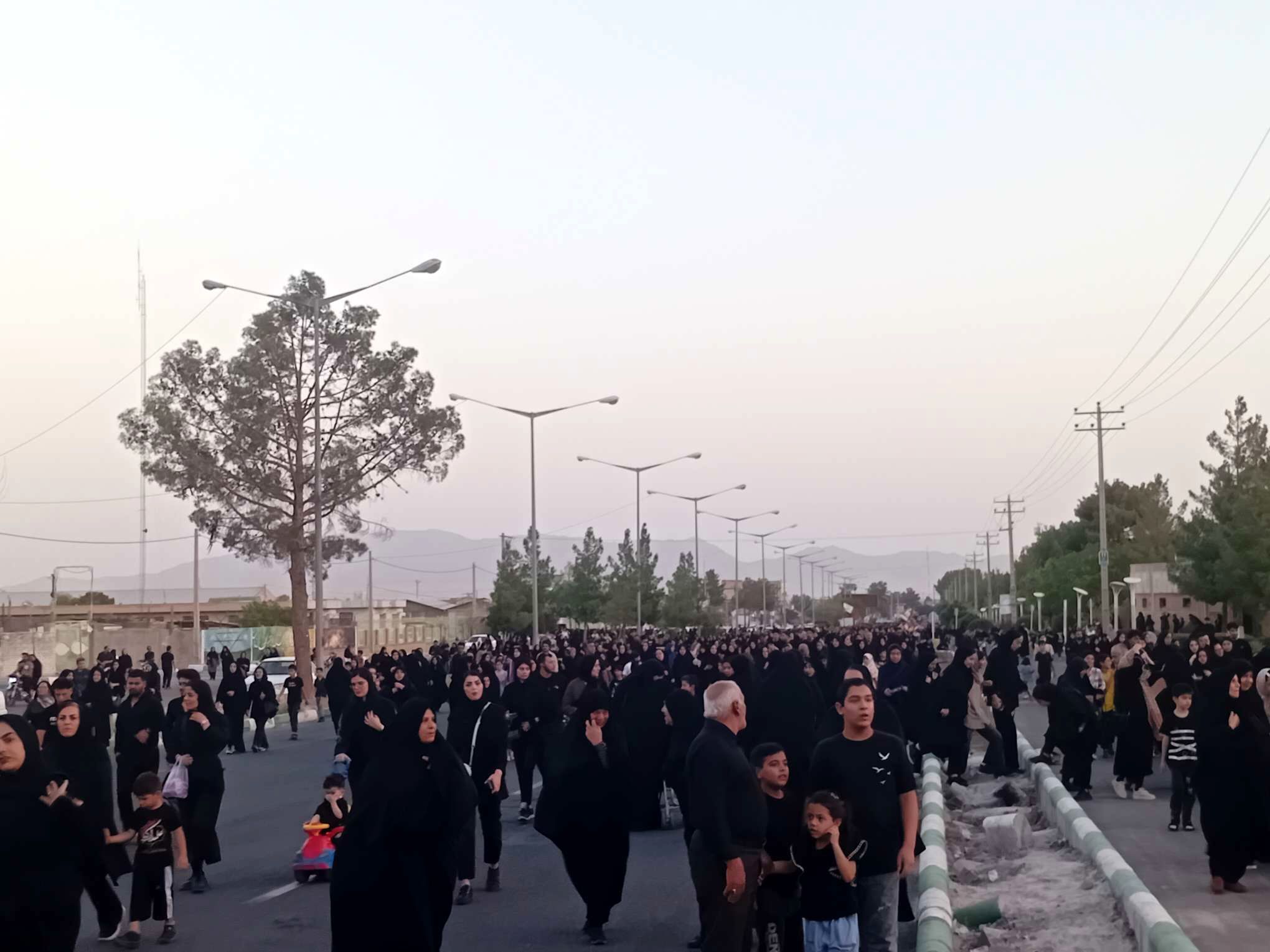 گام های عاشقی به سوی امامزاده سید مرتضی شهرستان کاشمر