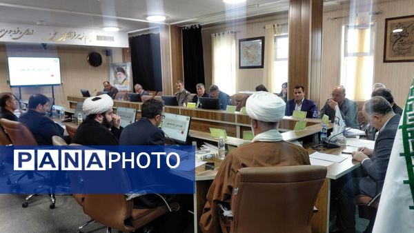 چلسه شورای معاونین ناحیه یک کرج