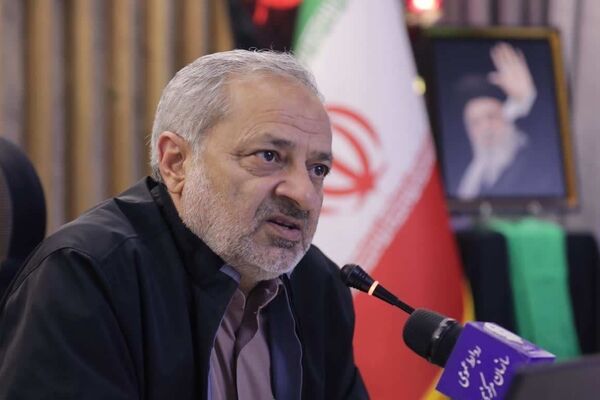 دانشگاه فرهنگیان باید محور تربیت نسل هویت‌ساز کشور باشد