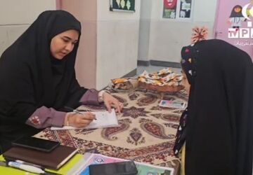 برگزاری مسابقات قرآن عترت و نماز در مدرسه ملک یک