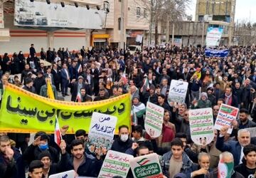 راهپیمایی باشکوه ۲۲ بهمن در الشتر 