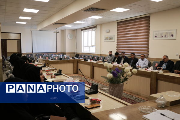 هم‌اندیشی برای ارتقای کیفیت آموزشی در مدارس متوسطه دوم