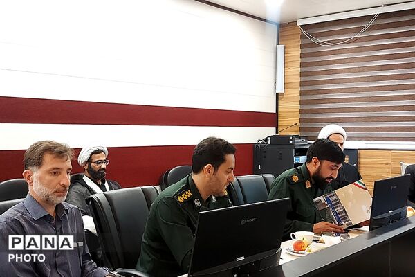 آیین تودیع و معارفه فرمانده بسیج دانش‌آموزی اداره آموزش و پرورش کهریزک 