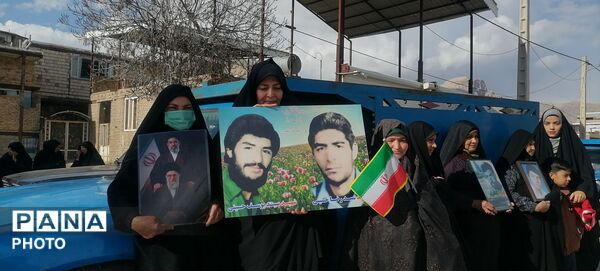 حرکت دسته سینه زنی و گرامیداشت چهلم امام شهید در شهربار نیشابور 