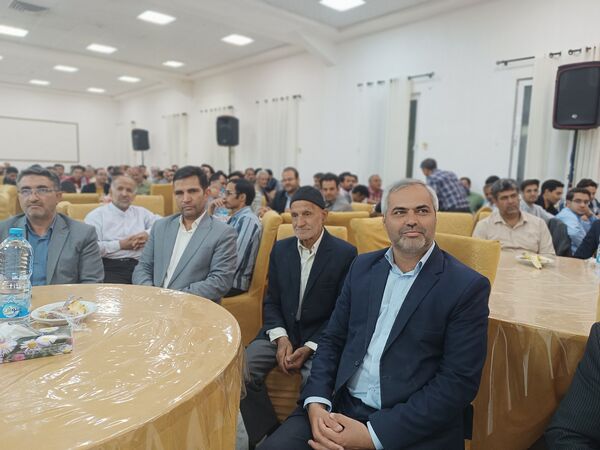 معلمان ستارگان درخشان مسیر علم و دانش