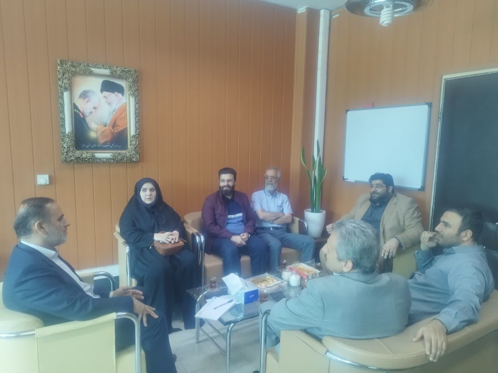 استفاده از ظرفیت‌های علمی و مردمی، راهکار توسعه متوازن شهر کرج است
