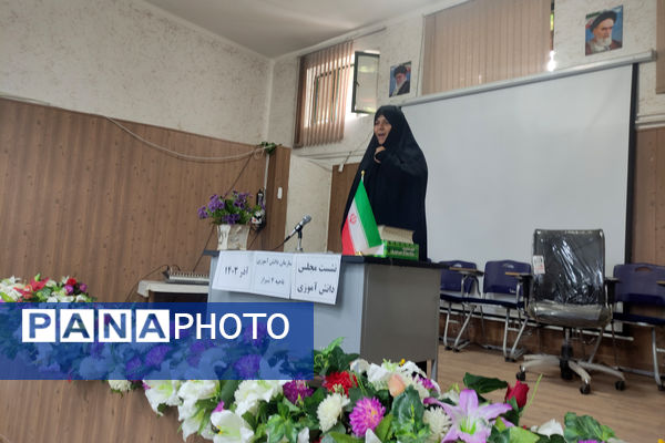 جلسه مجلس دانش‌آموزی ناحیه 4 شیراز 