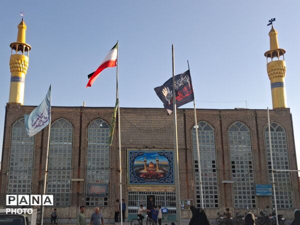 عرفه روز طلب بخشایش و تجدید پیمان با خداوند 