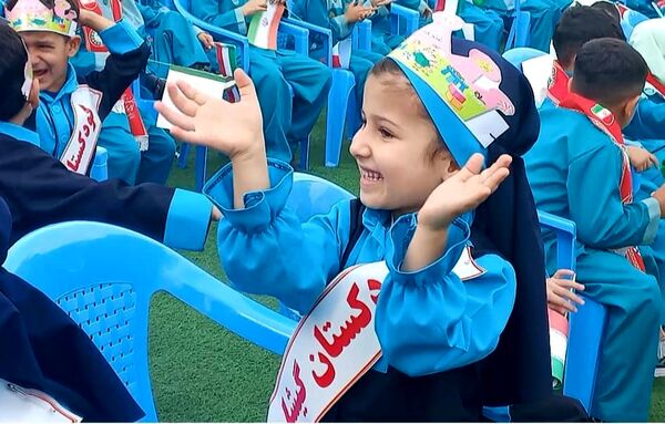 برگزاری جشن غنچه‌ها در آمل 