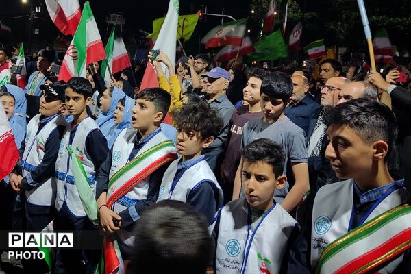 رجزخوانی و حضور پرشور سفیران سلامت منطقه کهریزک 
