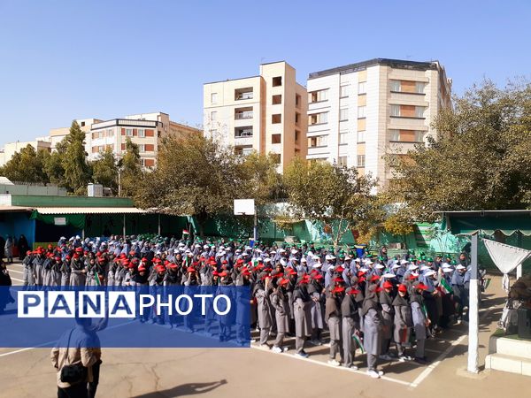 گرامیداشت هفته دفاع مقدس و زنگ مهر در مدرسه شایستگان