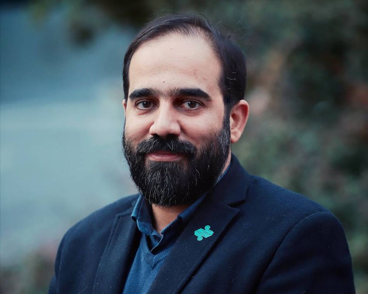 ایمان خادمی معاون راهبری و ارتقاء شبکه سینماها بهمن سبز شد