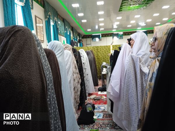 اقامه نماز عید بندگی در مسجد چهارده معصوم الغدیر