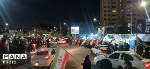 حضور همیشه در صحنه مردم ساوجبلاغ در روزهای جنگ 